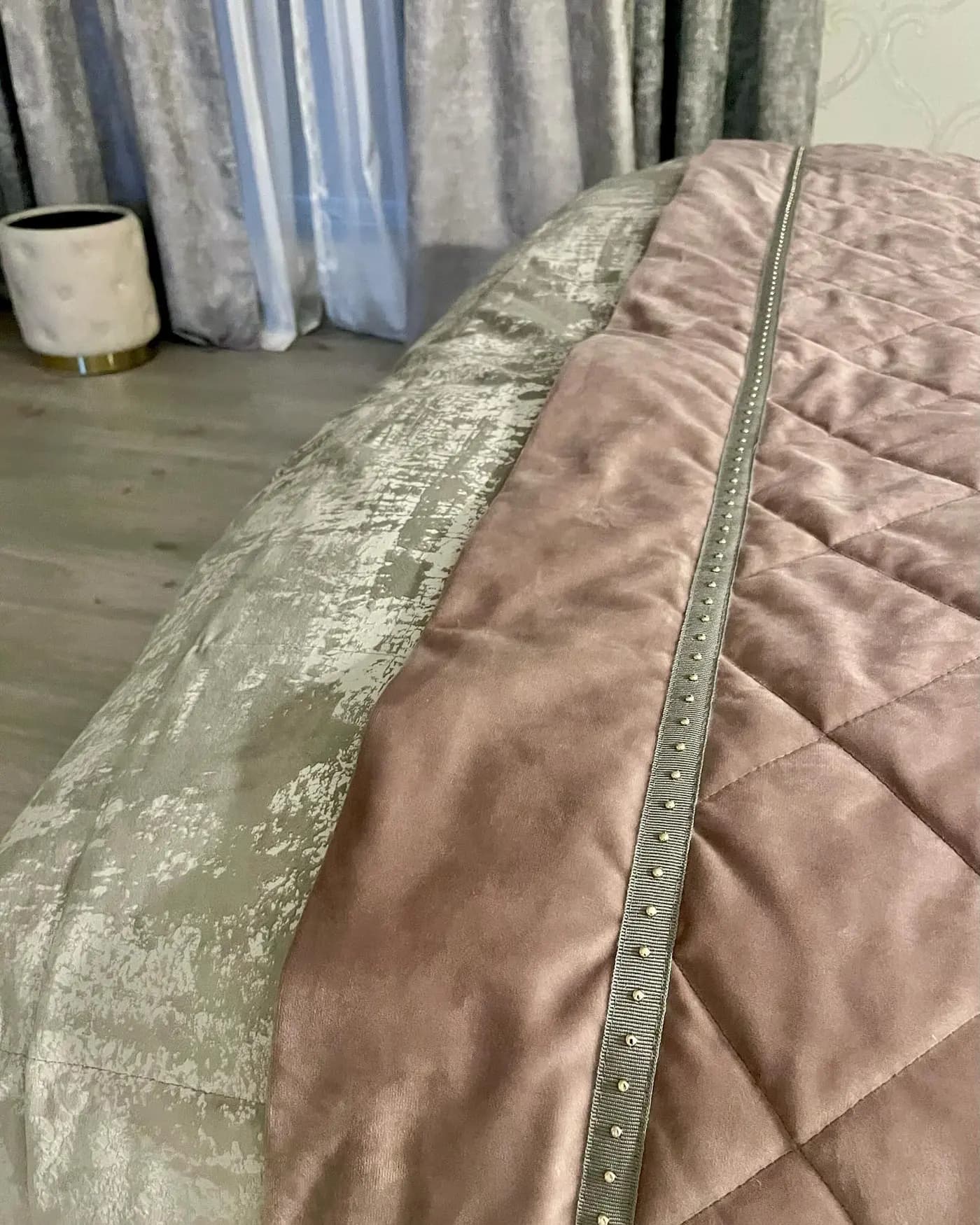 Heimtextilien, Schlafzimmer, Tagesdecken & Bettwäsche, Sumy — Boston Atelier