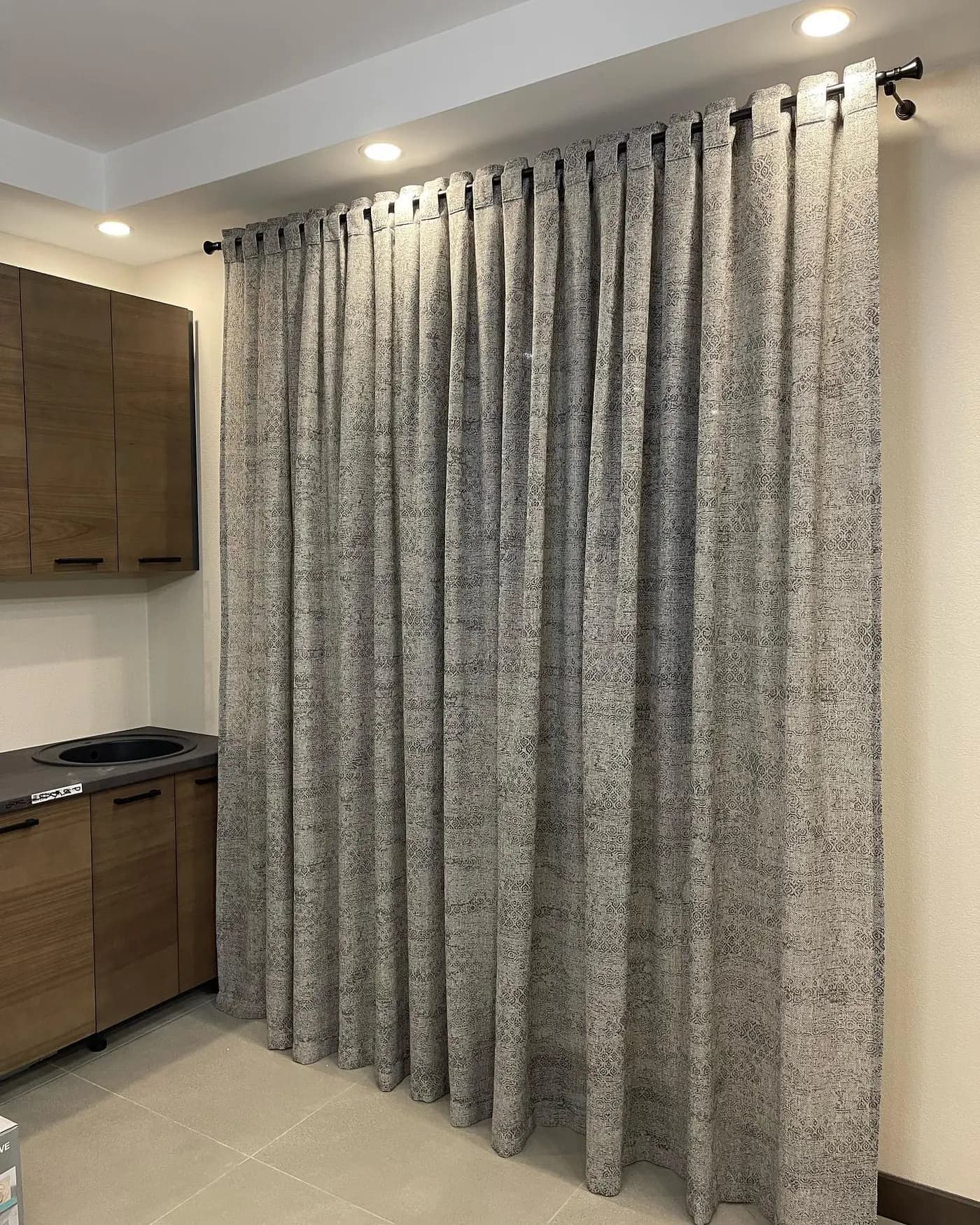 Vorhänge & Gardinen, Gardinenschienen, Küche, Sumy — Boston Atelier