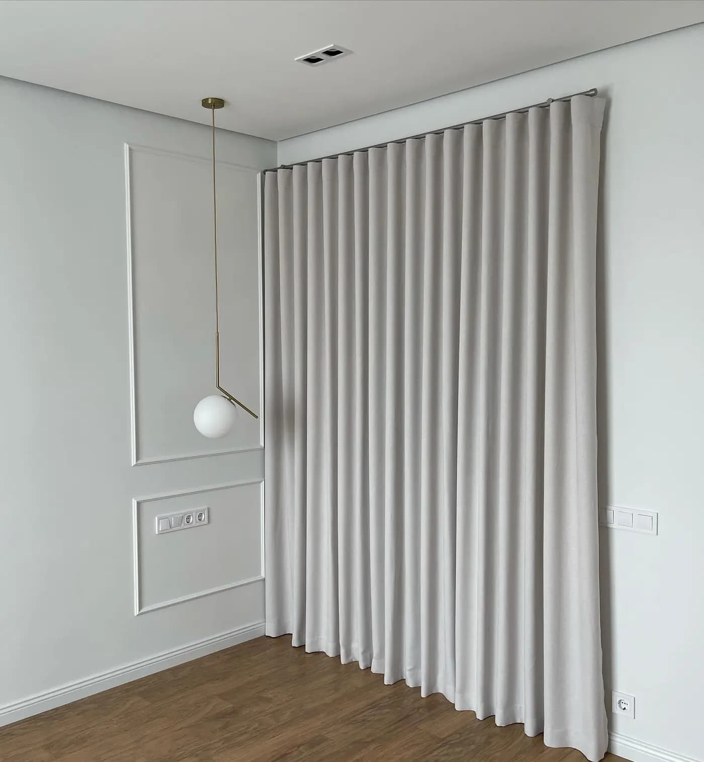 Vorhänge & Gardinen, Gardinenschienen, Schlafzimmer, Sumy — Boston Atelier