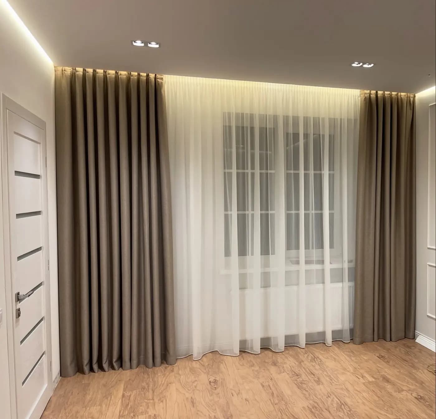 Vorhänge & Gardinen, Schlafzimmer, Sumy — Boston Atelier