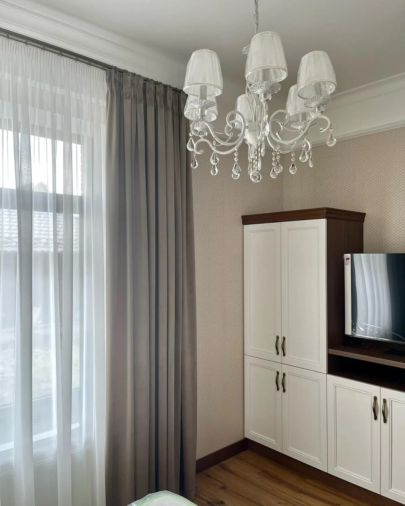 Vorhänge & Gardinen, Gardinenschienen, Schlafzimmer, Sumy — Boston Atelier