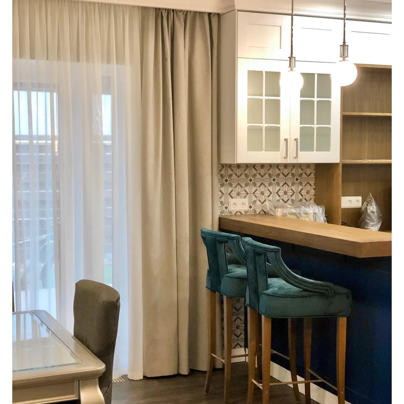 Vorhänge & Gardinen, Wohnzimmer, Sumy — Boston Atelier